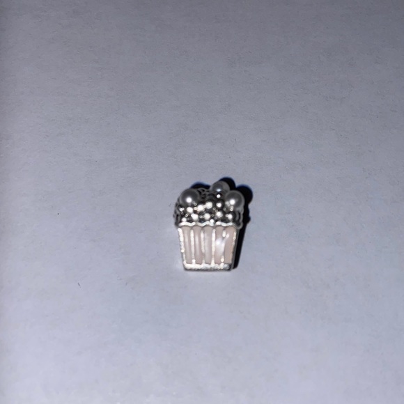 Authentic Pandora Popcorn Pale Pink Enamel Movies Charm - Picture 6 of 17